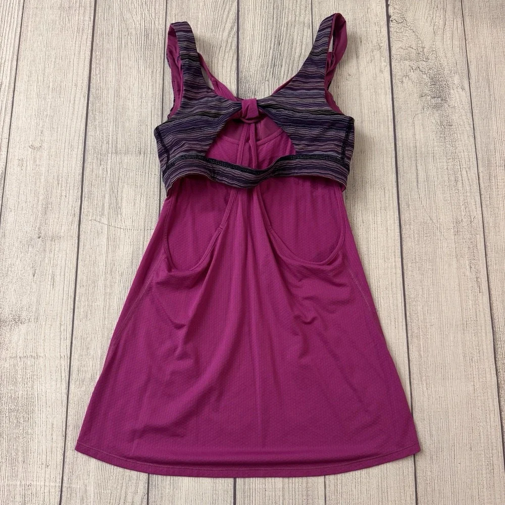 Lululemon No Limits Purple Wee Stripe Tank Top Size 4 Women's Workout Activewear